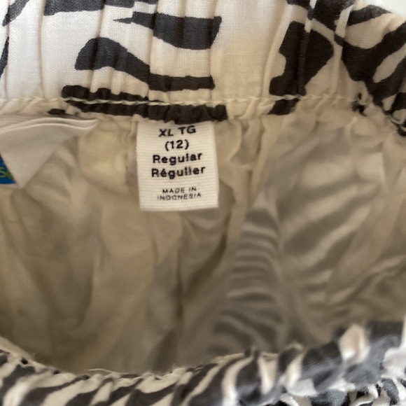 Zebra print twirl skirt size 12 or XL GAP - Picture 3 of 5